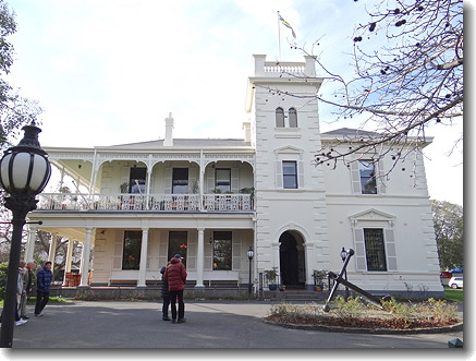 Toorak House